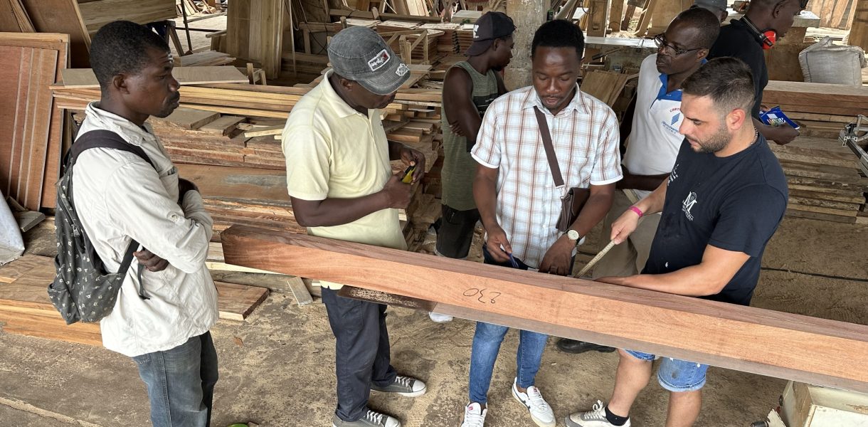 Laboratori di pizzeria, falegnameria e design. In Togo la cooperazione cresce e crea lavoro